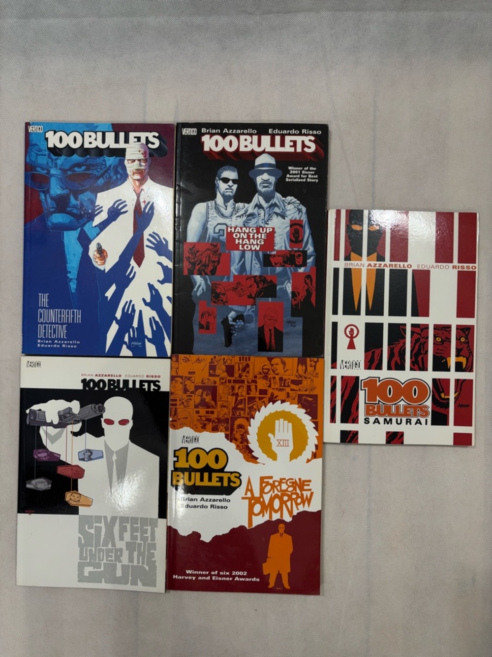 100 Bullets Comic Book Lot - Multiple Covers (Blue, Black, Red, White, Orange)